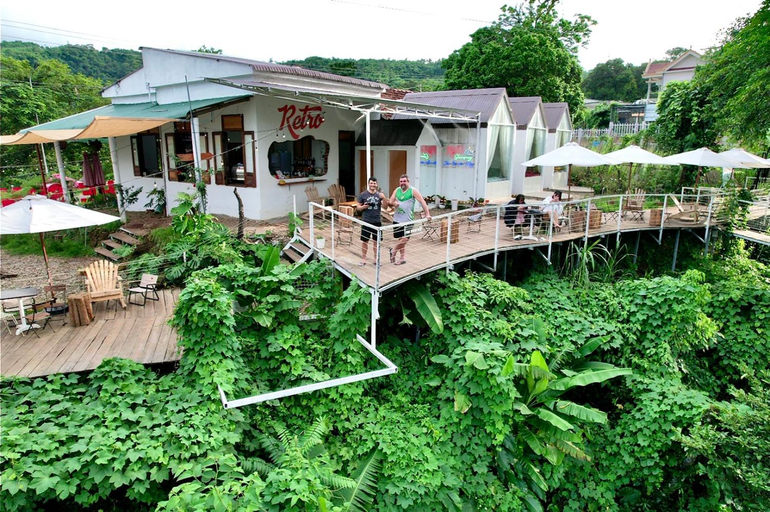 Retro Khe Sanh, Hướng Hóa