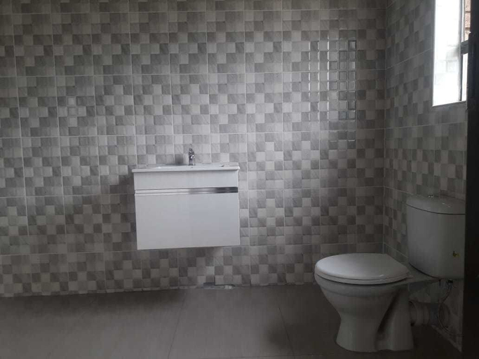 Bathroom 3, Vakhusi Bed and Breakfast, Vhembe