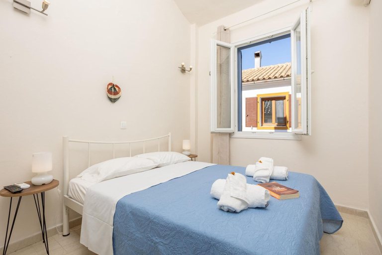 Bedroom 5, Flora Maisonettes 1 Walk to Beach A C Wifi Car Not Required, Ionian Islands
