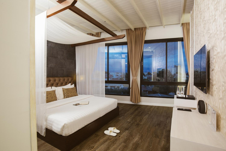 Bedroom 5