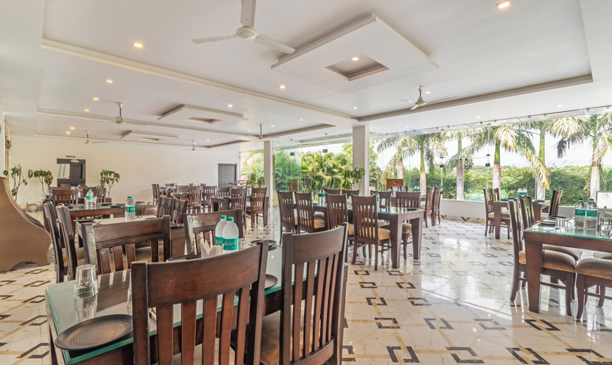 Food & Drinks 3, Treebo Tiger Pug Mark Resort with Pool, Nainital