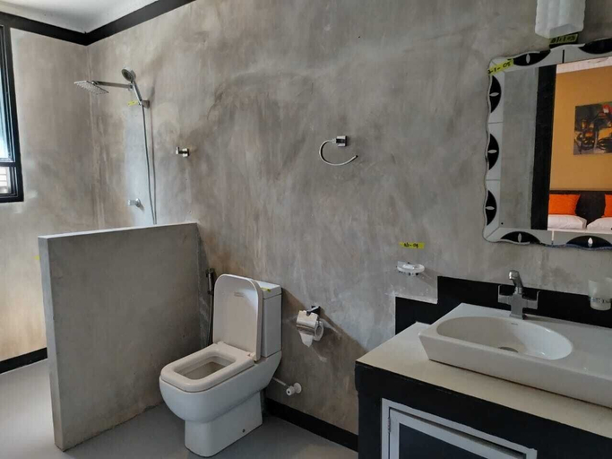 Bathroom, Bolagala Nature Resort, Dankotuwa