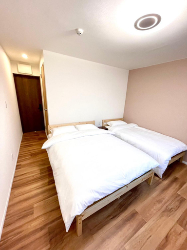 Bedroom 2, Little Garden, Otaru