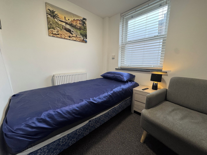 Bedroom 2, Gate Lodge - Private En-suite rooms, Cambridgeshire