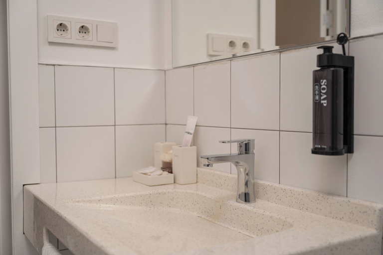 Bathroom 3, Duo Hotel by Futuro, Bishkek