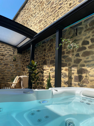 Others 5, Villa Lily Spa, chambre d’hotes avec spa privatif, Côtes-d'Armor