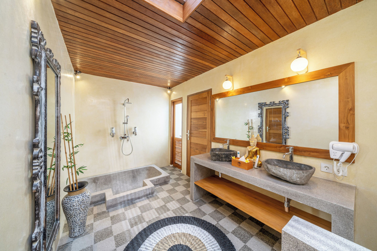 Bathroom 3