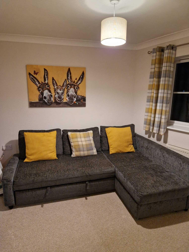 Others 4, Dog Friendly - 4 Bed House - Sleeps 10 - Pool Table, Herefordshire