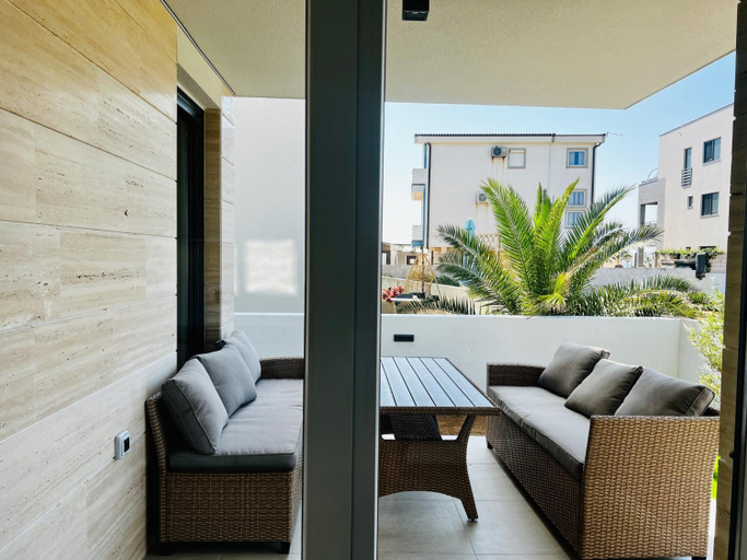 Others 5, Apartments THE BEACH RESORT VIR, Vir