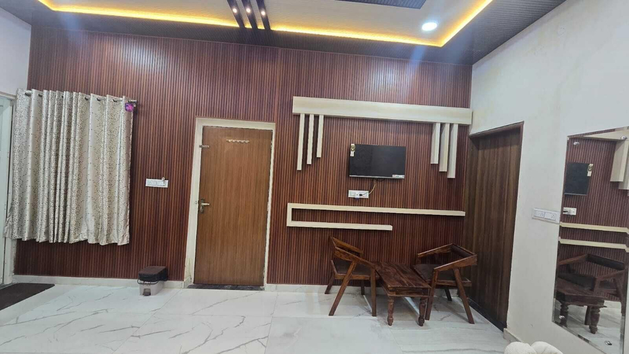 Others 4, Shree Keshav Haweli, Sikar