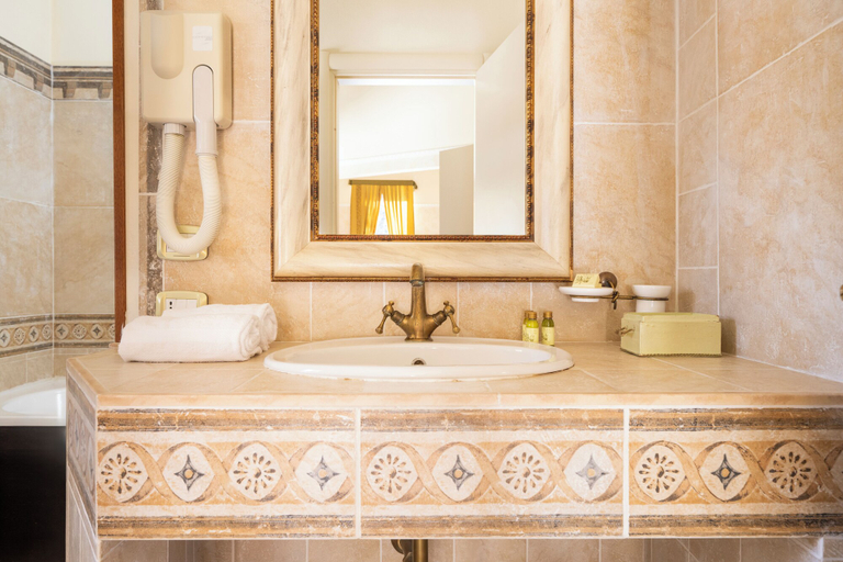 Bathroom 3, RELAIS PARCO DEI CAVALIERI ASSISI, Perugia