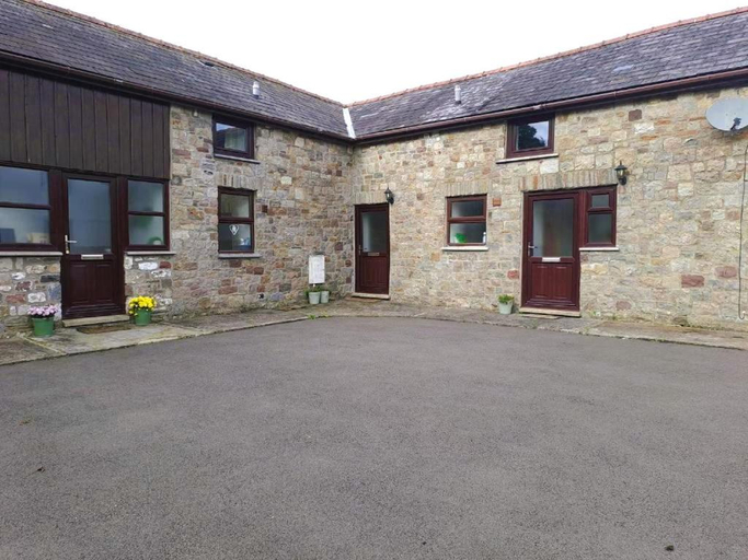 Others 3, Celtic Minor Cottage, Powys