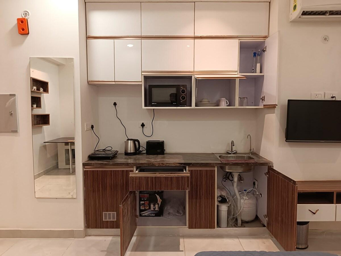 Others 3, North Eye Studio, Gautam Buddha Nagar