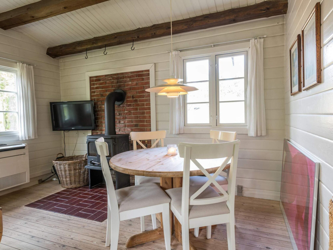 Others 5, 4 Person Holiday Home in Fano, Fanø