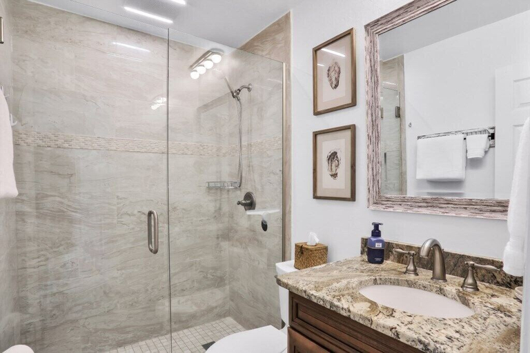 Bathroom 4, Summerhouse 147, Saint Johns