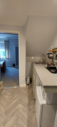 Others 4, Southwell Stays, Nottinghamshire