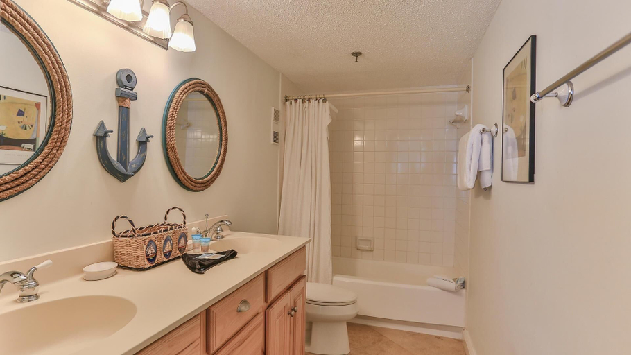 Bathroom 3, Destin on the Gulf 606, Okaloosa