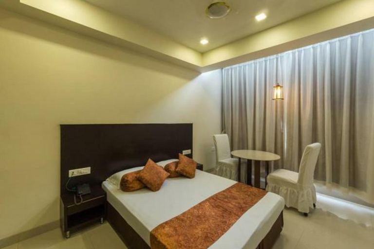Others 2, Hotel Srikamal International, Solapur
