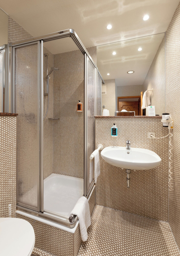 Bathroom 4, Hotel Riesengebirge, Neustadt an der Aisch-Bad Windsheim