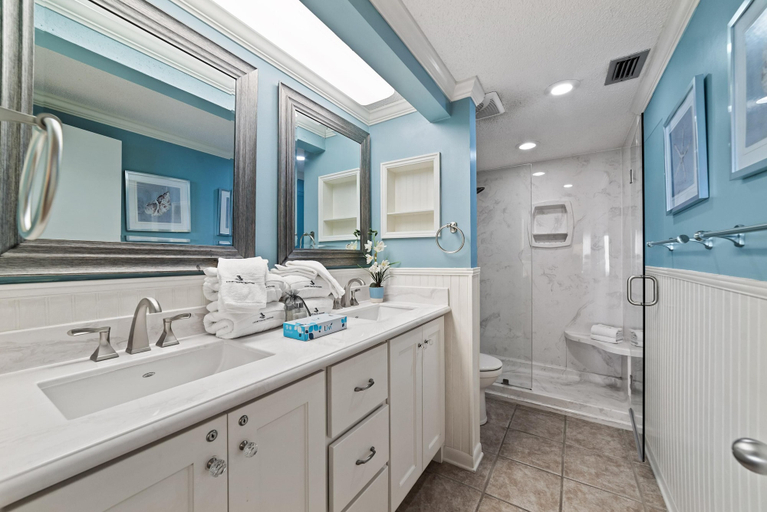 Bathroom 3, Shipwatch A804, Escambia