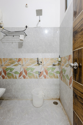 Bathroom 5, The Tiger Heritage , Sawai Madhopur