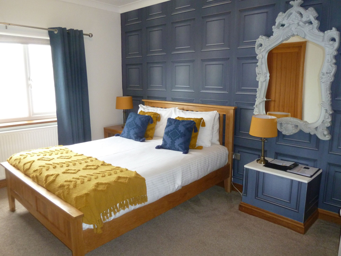 Bedroom 2, Gwynfryn Guest House Pembrokeshire, Pembrokeshire