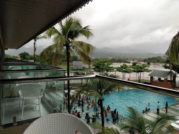 Sport & Beauty 2, Paramount Riverfront Resort & Spa, Raigarh
