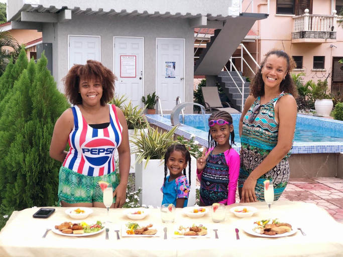 Food & Drinks 4, Park View Apartments Grenada