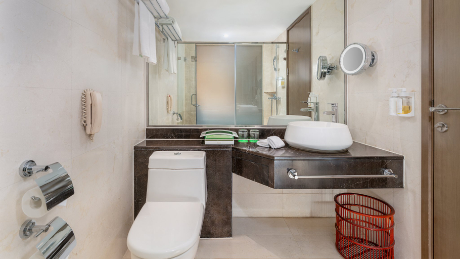 Bathroom 4