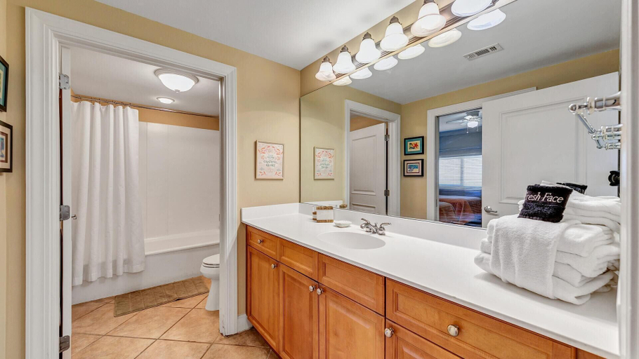 Bathroom 4, Harbor Landing 203b, Okaloosa