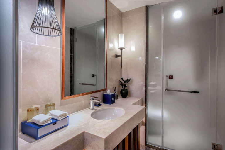 Bathroom 4, Howard Johnson the Bund Hotel Gasa, Yuxi