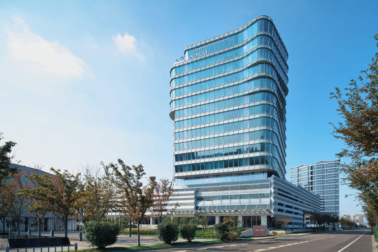 Hotel Indigo Ningbo Riverside by IHG, Ningbo