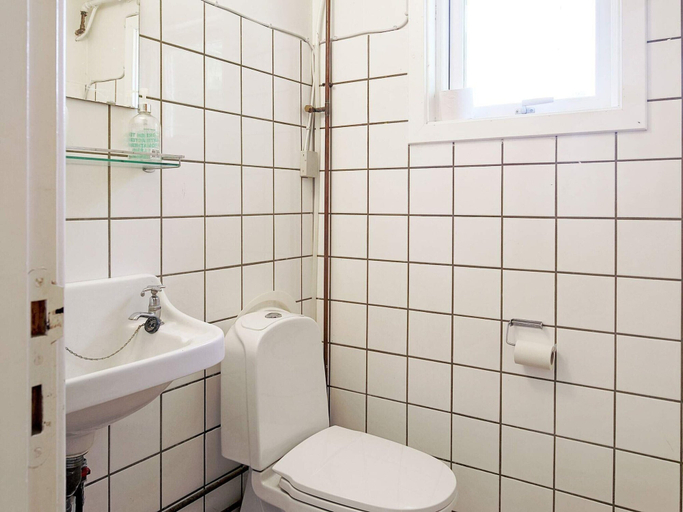 Bathroom 3, 8 Person Holiday Home in Rorvig, Odsherred
