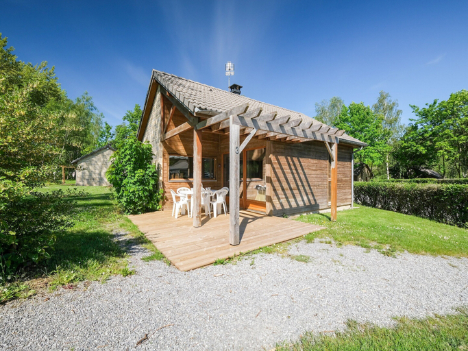 Exterior 5, Comfortable Holiday Home With Private Terrace, Ardennes