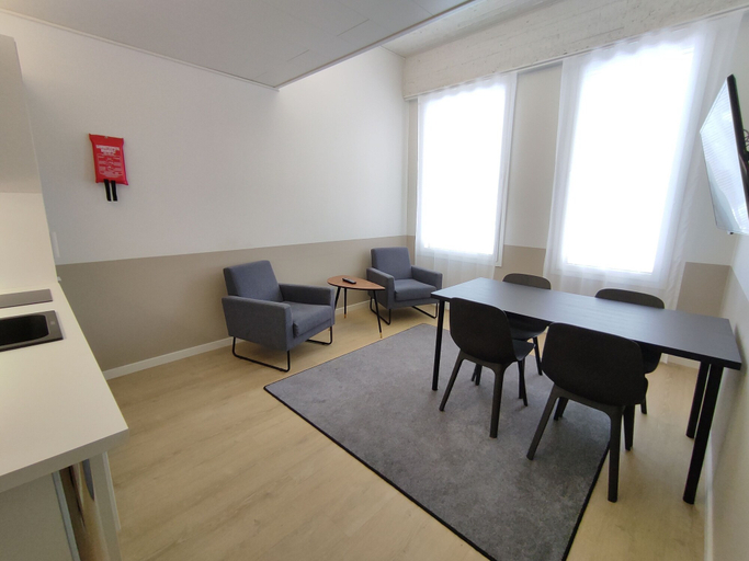 Dining Room 24