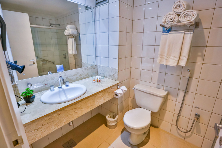 Bathroom 5, Sun Valley Marília by Atlantica, Marília