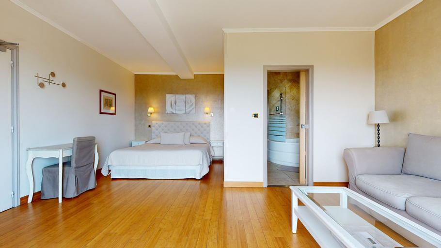 Bedroom 3, La Petite Auberge, Var