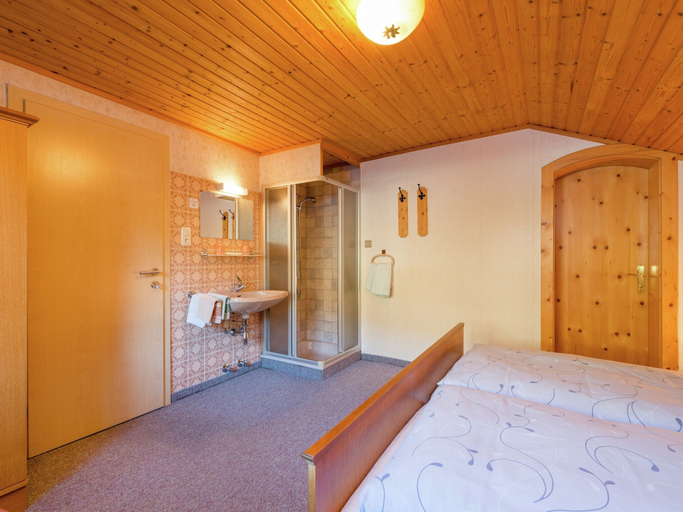 Bedroom 4, Cozy Apartment in Wald- Konigsleiten, Zell am See