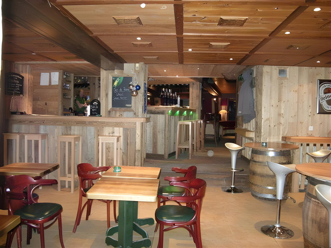 Food & Drinks 4, Hotel & Restaurant Les Escondus, Hautes-Alpes