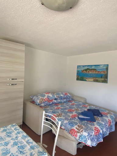 Bedroom 1, Villa Maremonti - con 3 piscine, Genova