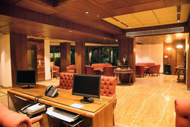 Public Area 3, Royale Retreat Hotel And Spa Near Mall, Shimla