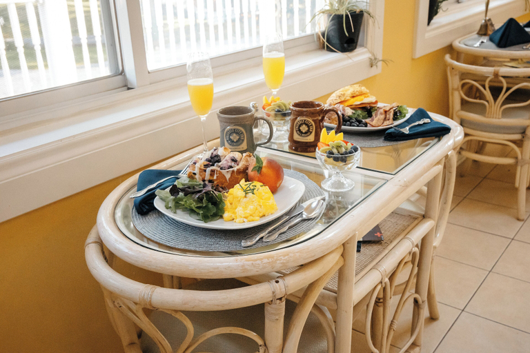 Food & Drinks 5, Friendly City Inn Bed & Breakfast, Harrisonburg
