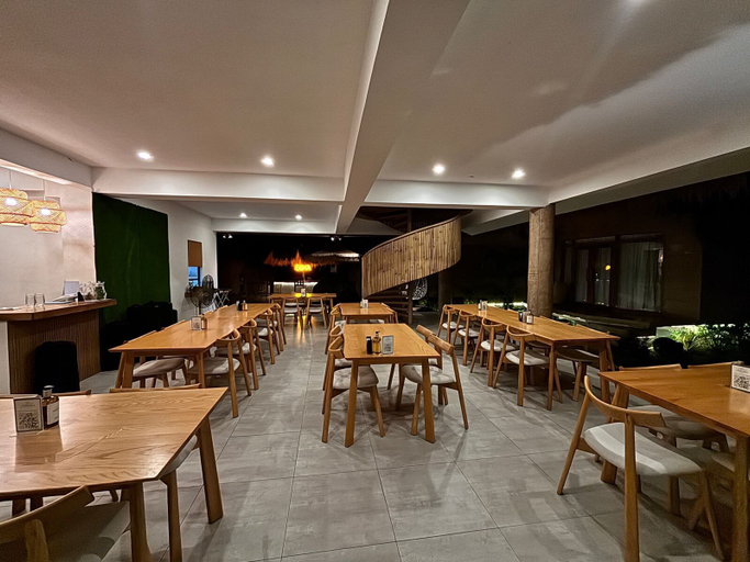 Food & Drinks 4, Nadhibar Resort, Mahinog