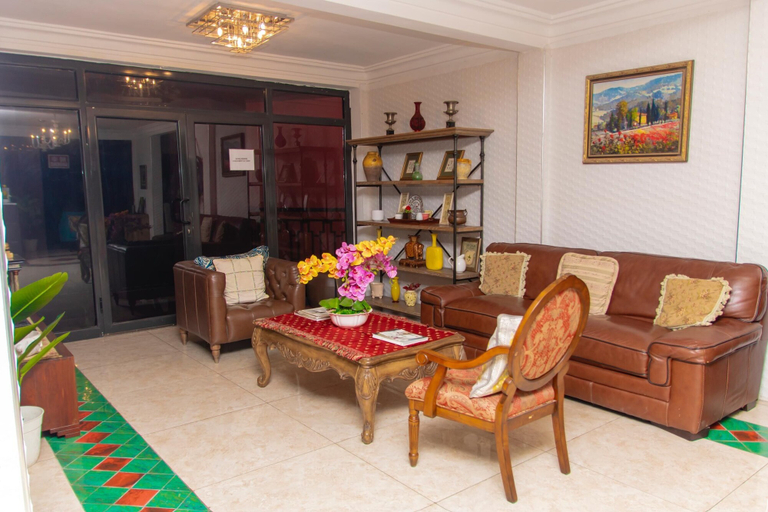 Others 4, Duen Hotel, Port-au-Prince
