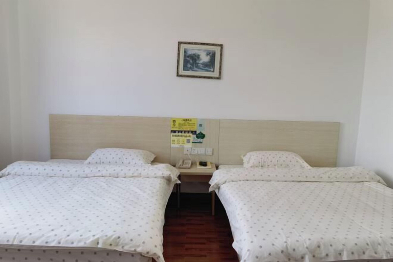 Bedroom 3, Renrenshun Hotel, Shanwei