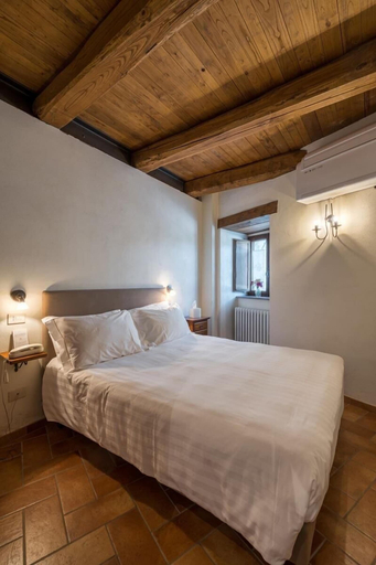 Bedroom 3, Borgotufi Albergo Diffuso, Isernia