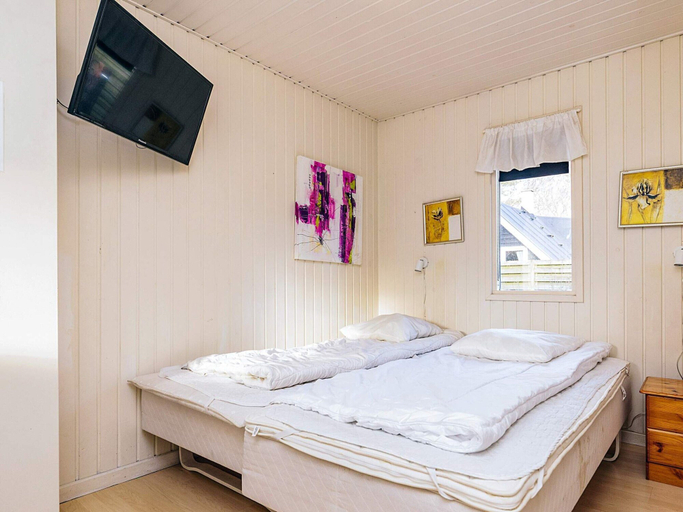 Bedroom 5, 8 Person Holiday Home in Hals, Aalborg