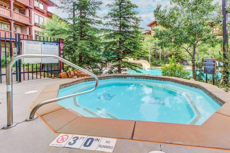 Sport & Beauty 5, Deluxe Solitude Mountain Ski in-out 2bd-2ba Condo, Salt Lake