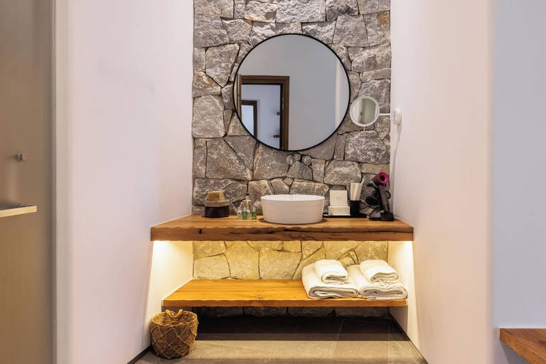 Bathroom 5, MILEO Mykonos, South Aegean