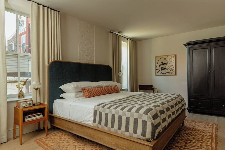 Bedroom 5, Hotel Anna & Bel, Philadelphia